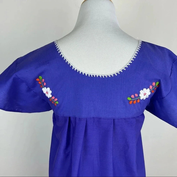 Vintage 70s Mexican Floral Embroidery Embroidered Boho Mini Dress - Picture 4 of 7